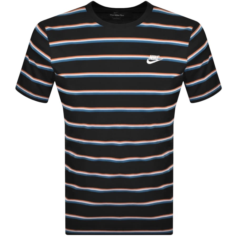 Nike club t shirt black discount